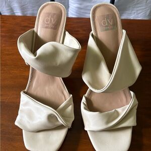 DV by Dolce Vita Cream Twisted Double-Strap Slide Mules